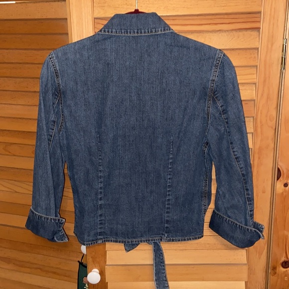 Casual Denim Button-Down Shirt for Women - Picture 4 of 4